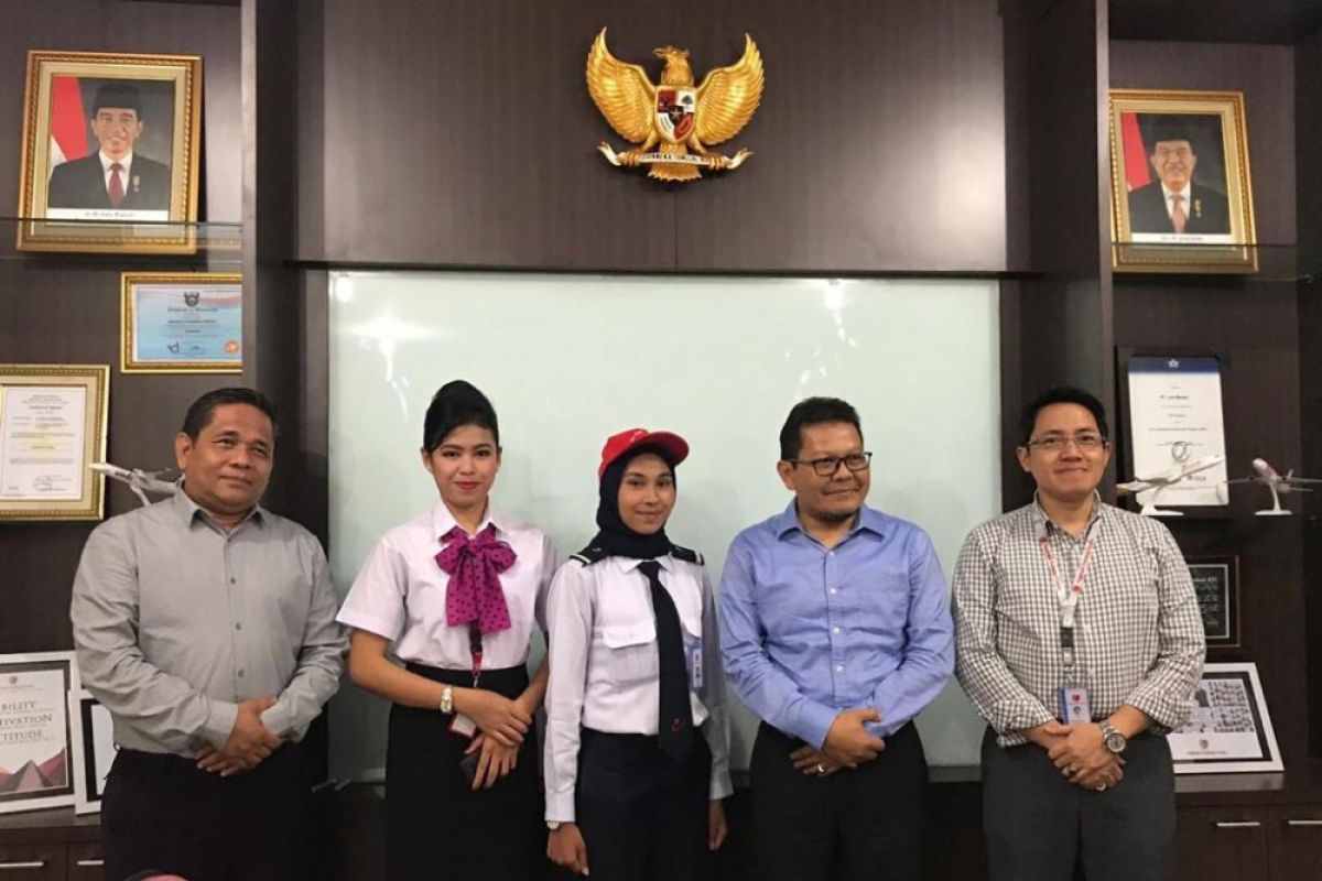 Anak pekerja migran di Malaysia dapat beasiswa pilot