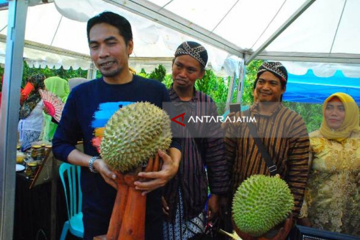 Festival Durian Dongkrak Potensi Agrowisata Kabupaten Madiun