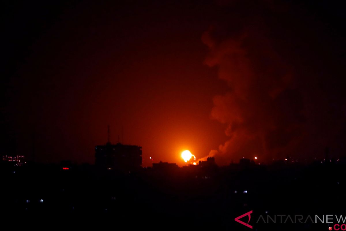 Israeli jets strike eastern Gaza: witnesses