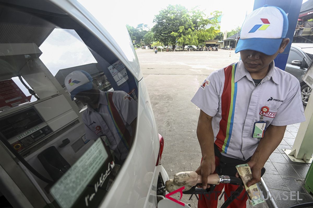 Pertamina kembali turunkan harga BBM