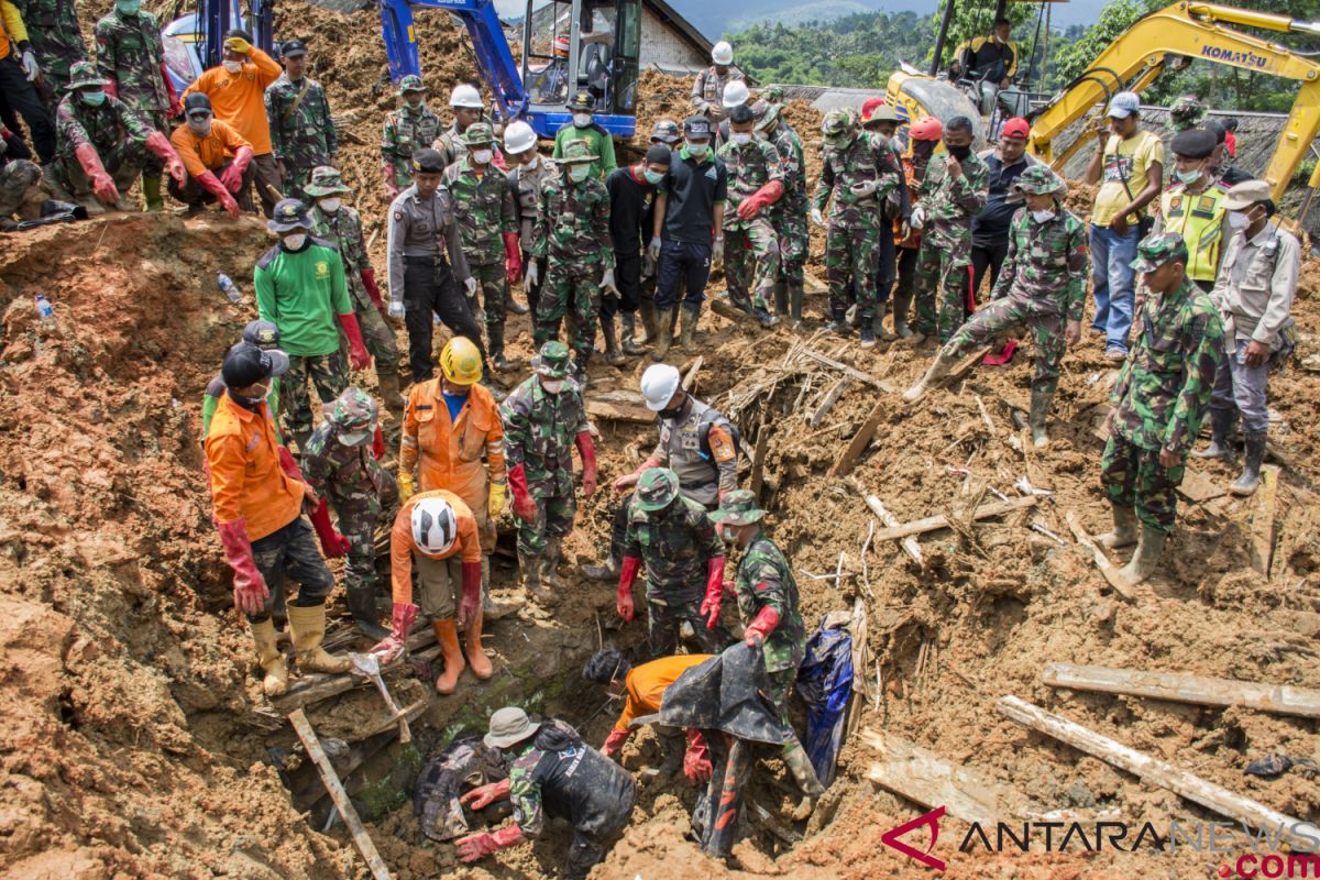 Sembilan jenazah korban longsor Sukabumi ditemukan pada hari keenam pencarian