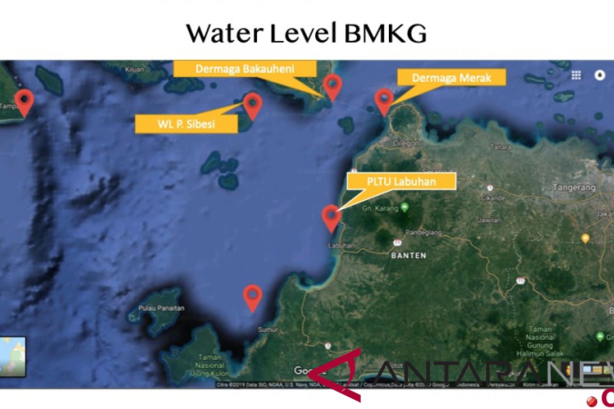 Sensor ketinggian air buatan BMKG dipasang di Ujung Kulon