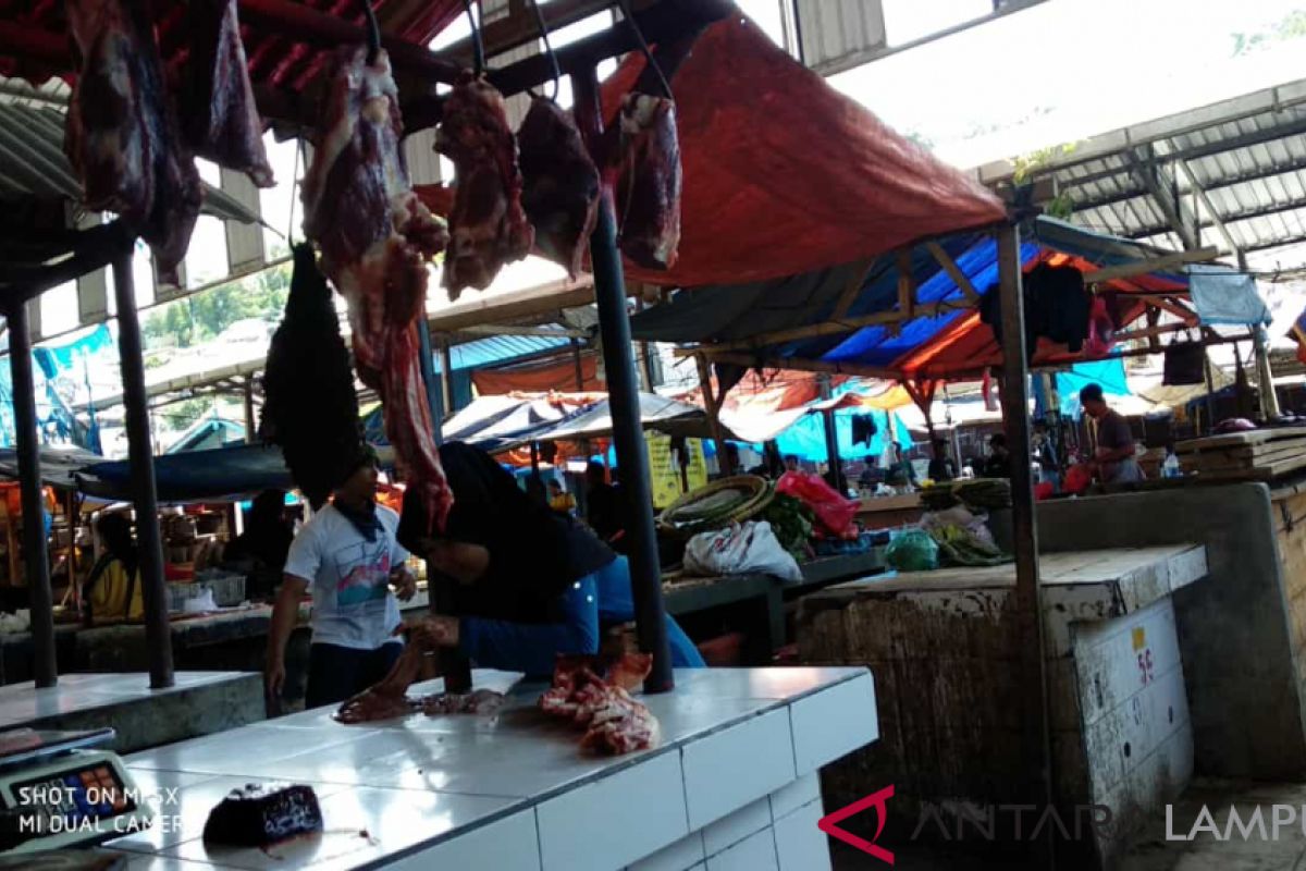 Harga Daging Sapi di Pasar Tradisional Bandarlampung Stabil