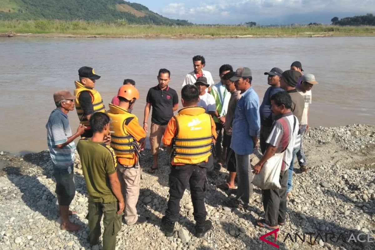 Tim SAR belum temukan korban hanyut di sungai Alas