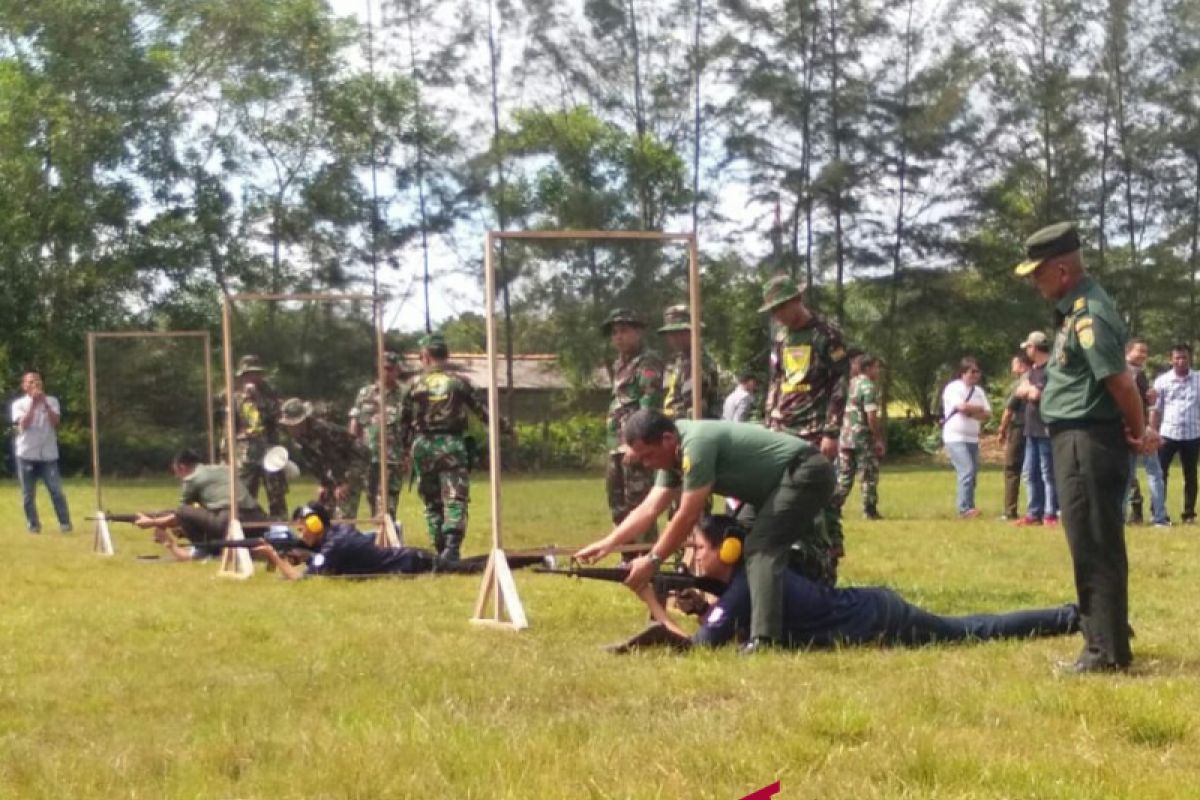 Tingkatkan silaturahmi, Korem 045 Garuda Jaya gelar latihan menembak eksekutif