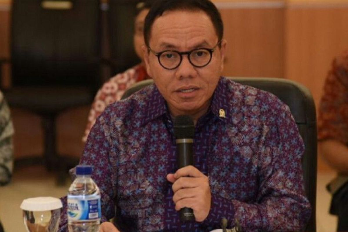 Legislator apresiasi kebijakan BI pertahankan suku bunga