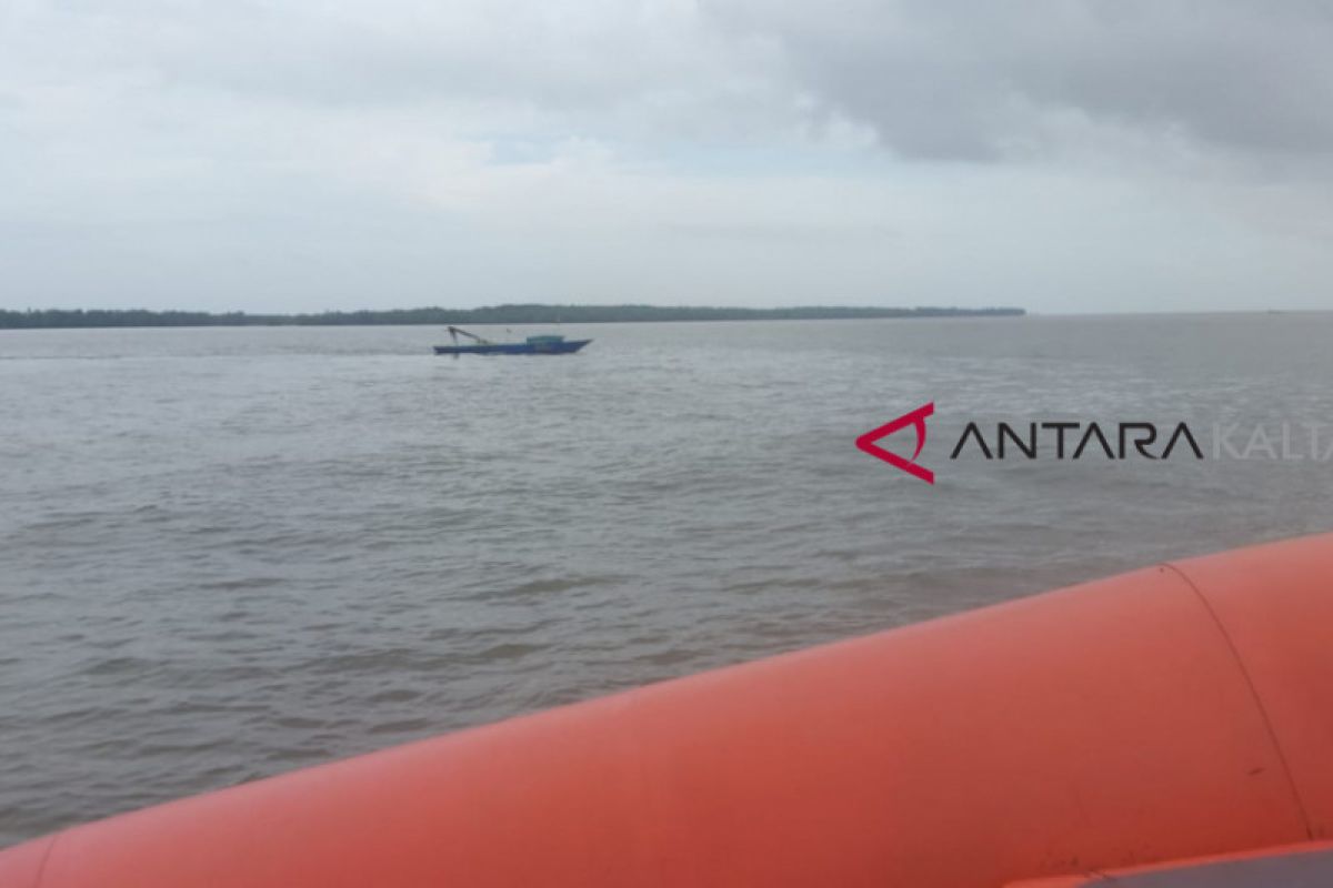 Tim SAR temukan perahu korban hilang di Pulau Tias Bulungan