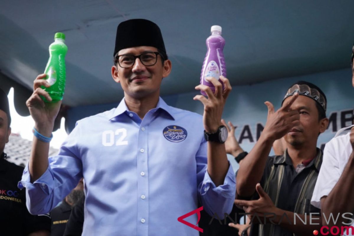 Sandiaga dorong pengembangan wirausaha santri