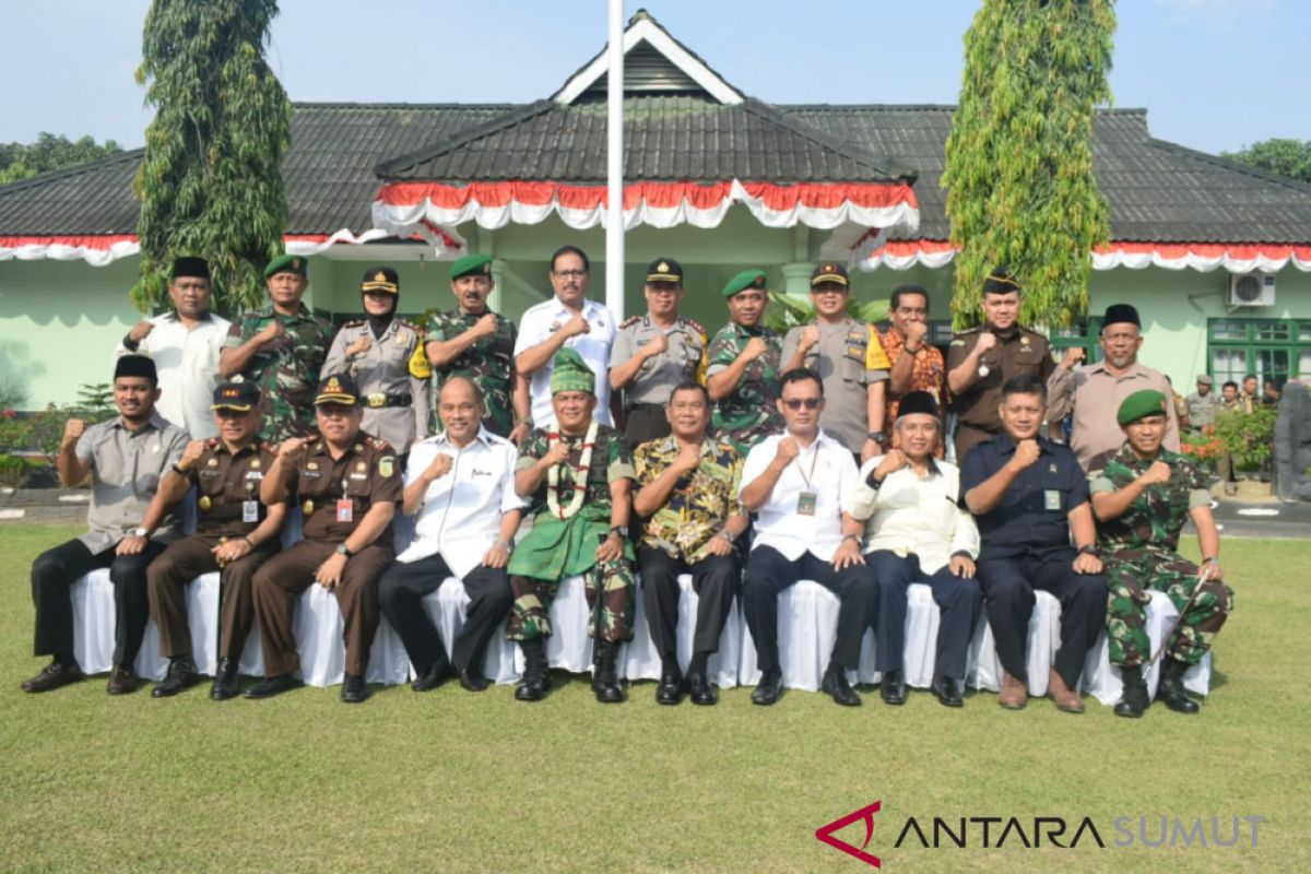 Korem Sorong Tanda Tangan Pakta Integritas Bebas Korupsi