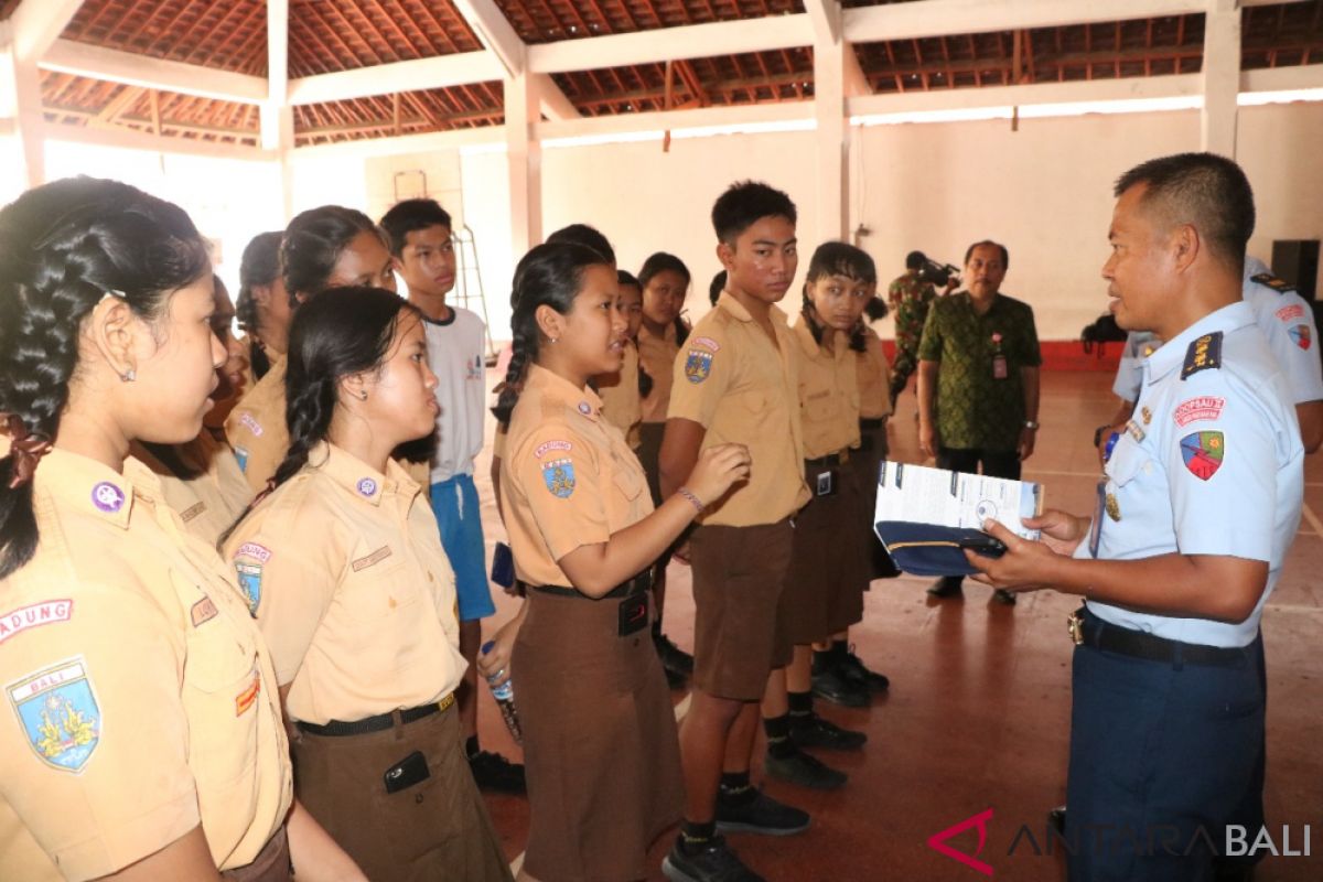 Lanud Gusti Ngurah Rai sosialisasikan SMA Dirgantara