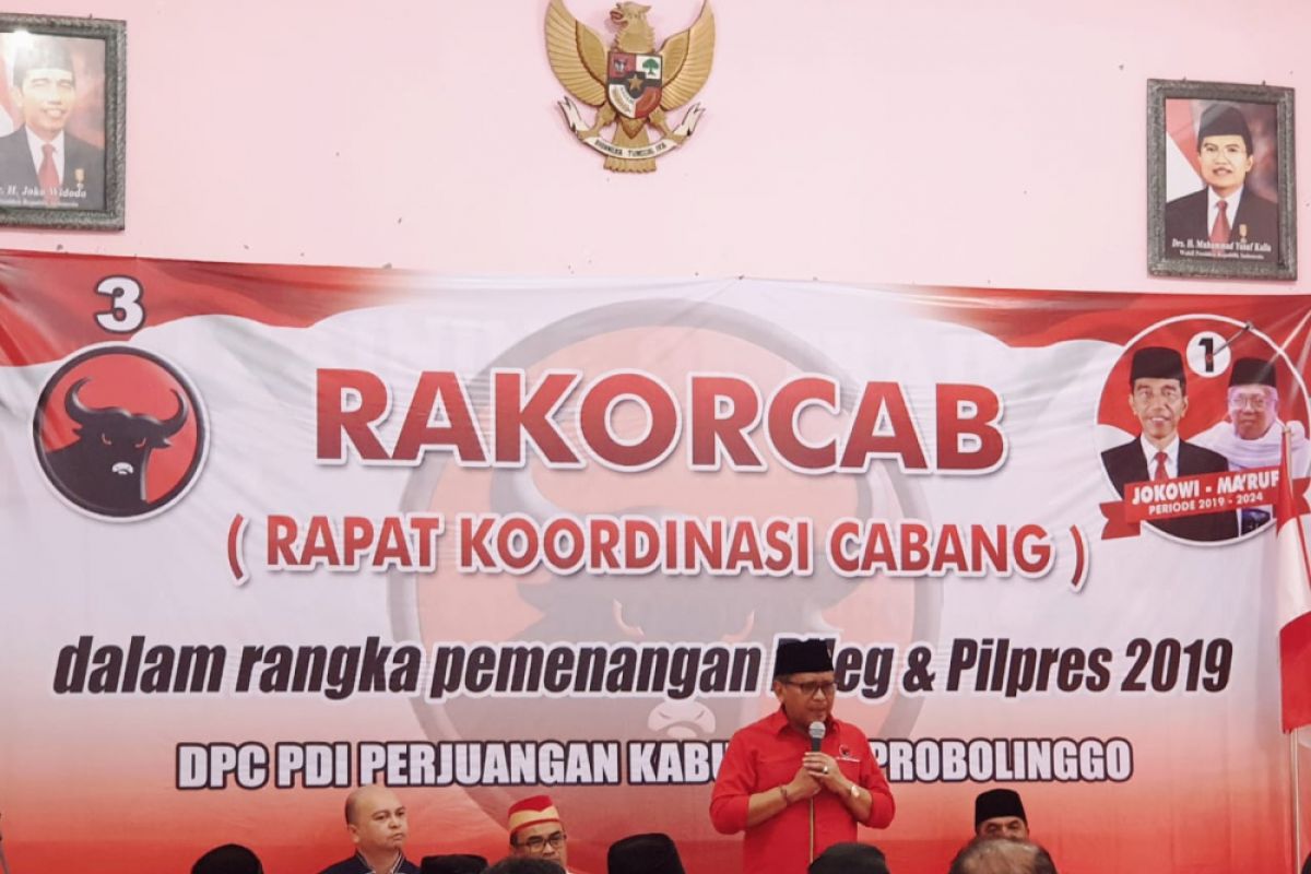 PDIP siap bela Jokowi yang dilaporkan tim 02 ke Bawaslu