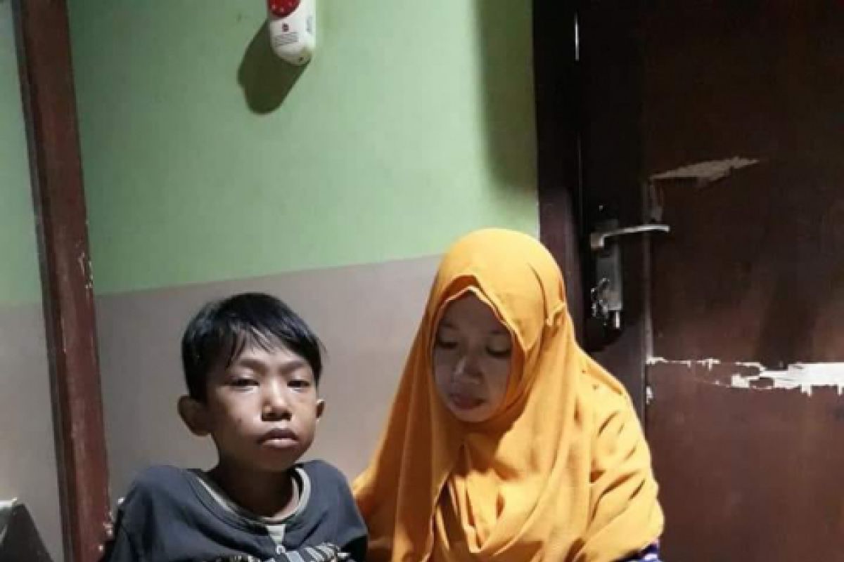 Pemuda Lombok gagas seribu koin untuk kesembuhan Sulhi
