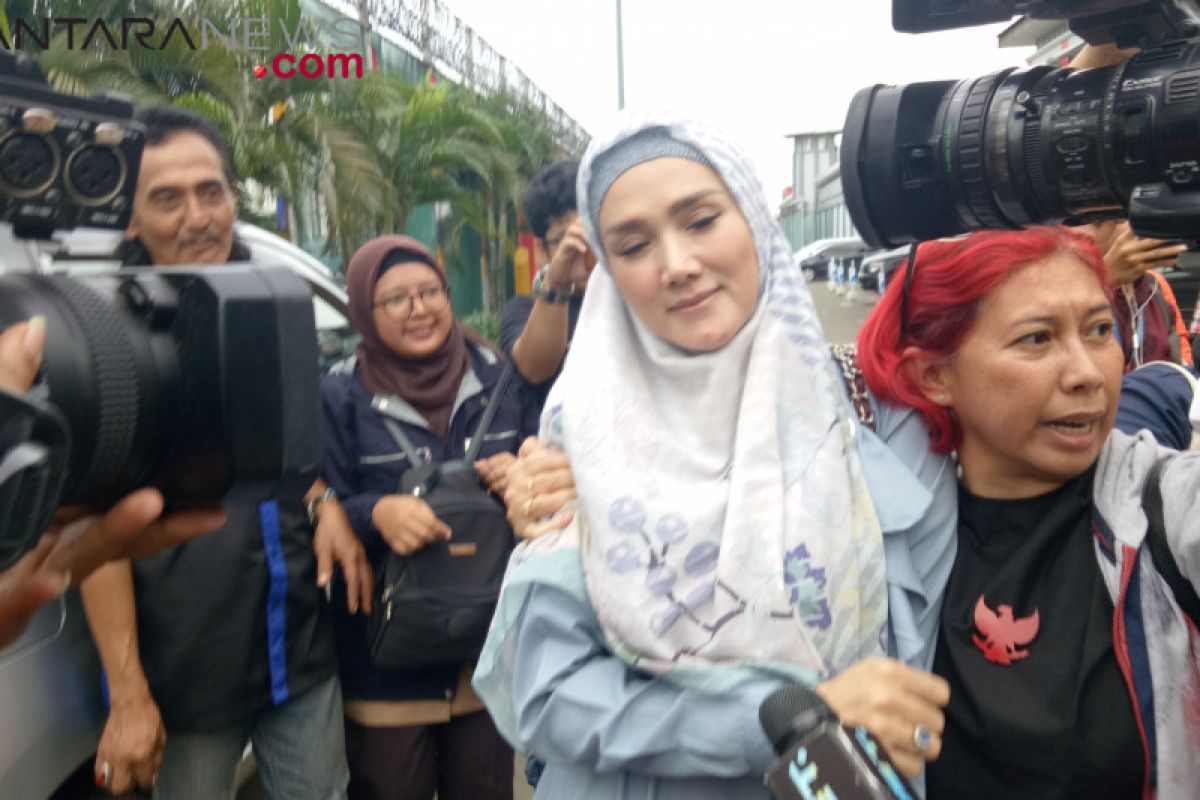 Mulan Jameela hadiri aksi Solidaritas Ahmad Dhani