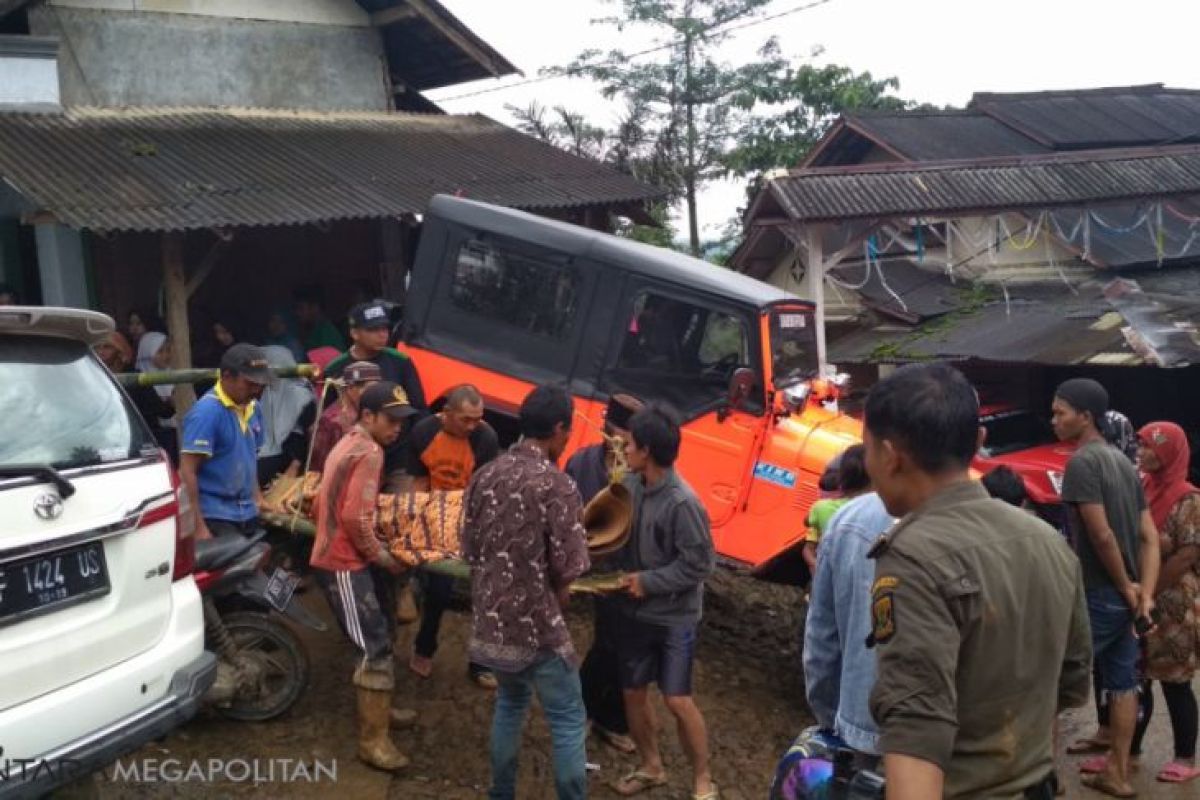 15 jenazah korban longsor Cisolok Sukabumi ditemukan