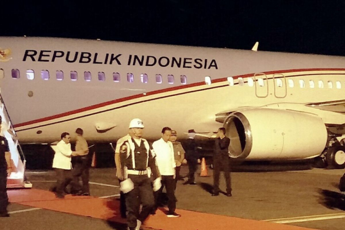 Presiden Jokowi tiba di Semarang