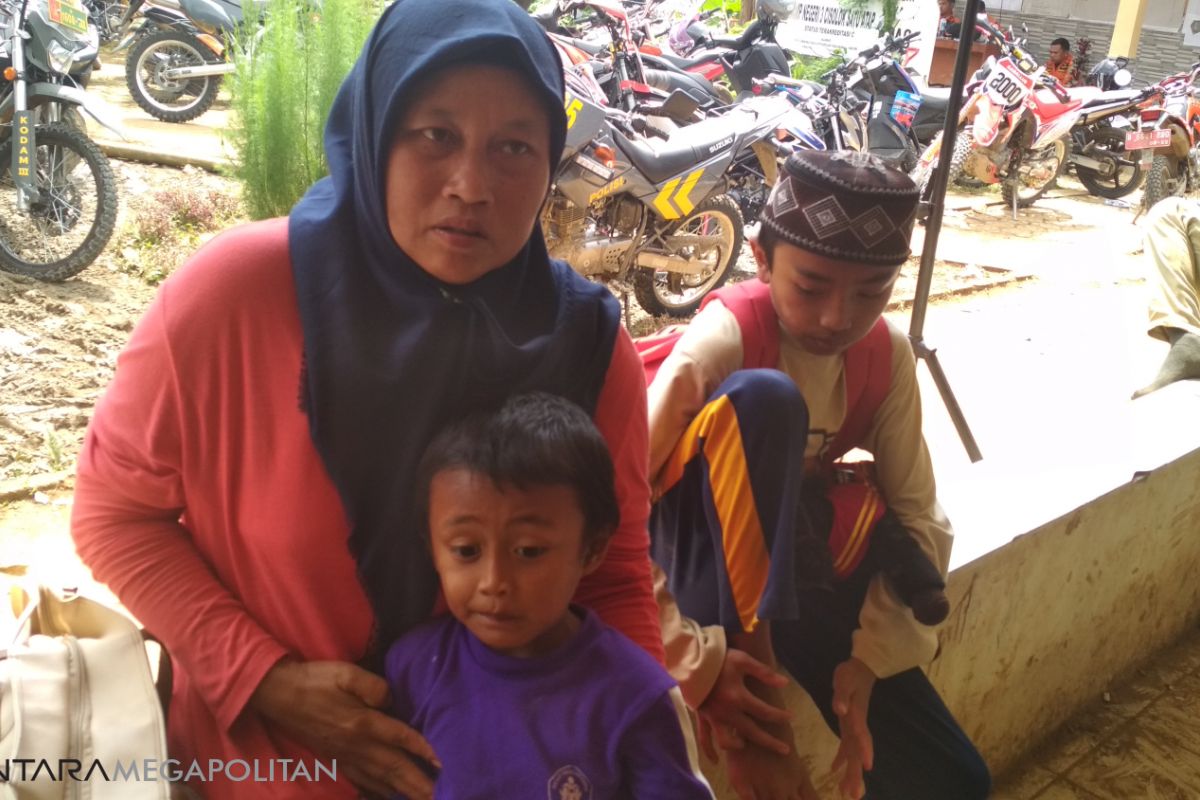 Kisah kakak-beradik selamat dari longsor Sukabumi saat hendak mengaji