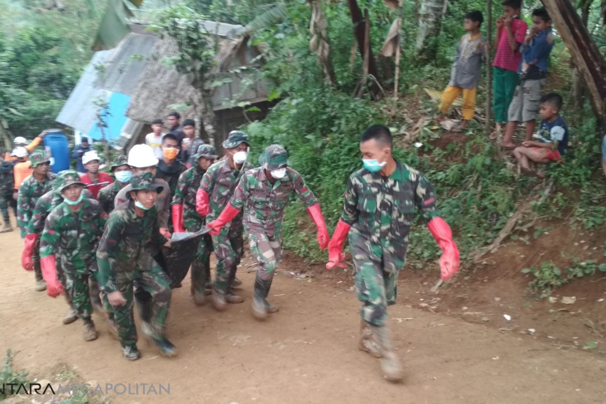 Hari keenam pencarian sembilan jenazah korban longsor Sukabumi ditemukan