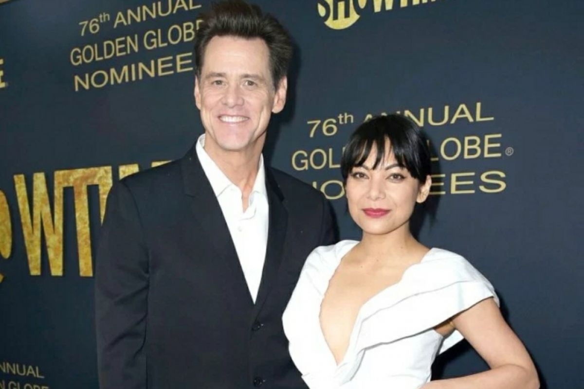 Jim Carrey pamer pacar baru di Golden Globes 2019