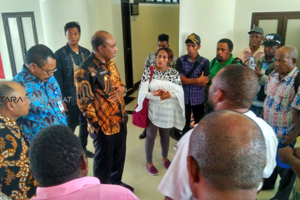 Ratusan kontrak proyek Pemprov Papua Barat belum dibayar