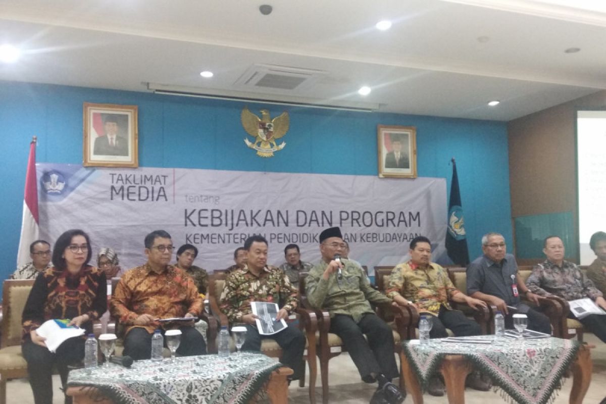 Kemendikbud luncurkan peraturan baru penerimaan siswa baru