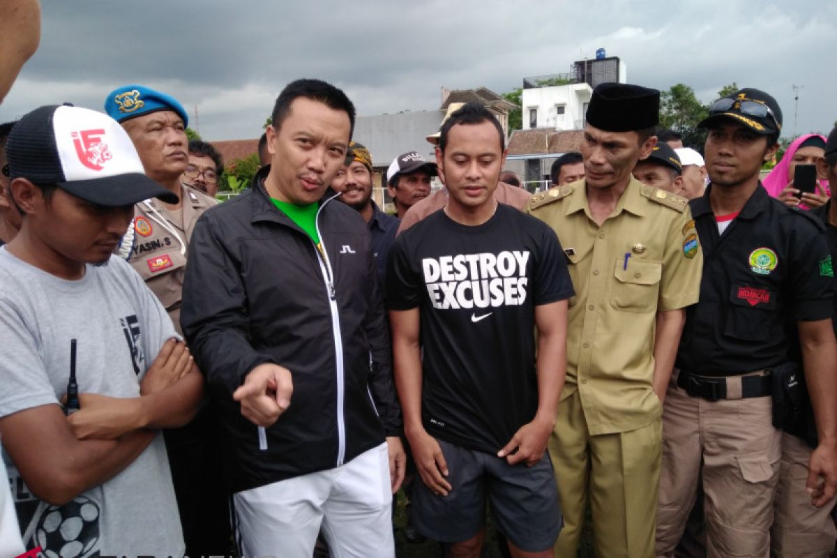 Menpora janjikan kejuaraan sepak bola internasional di Cisayong