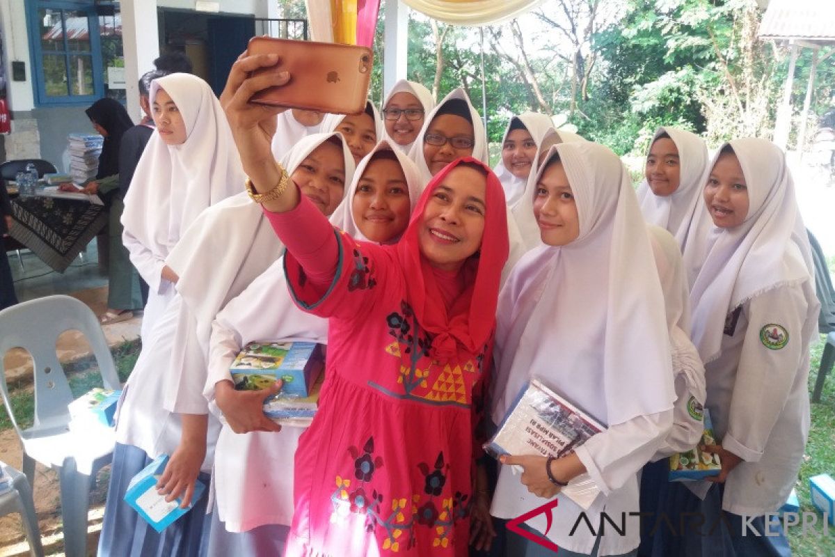 Dwi Ria Latifa: SMKN 6 Batam seperti Indonesia mini