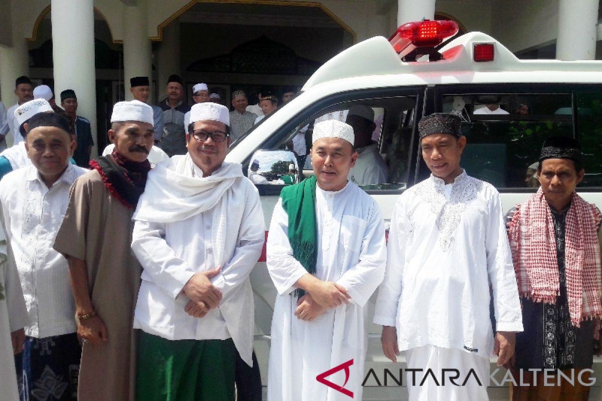 Bantuan ambulans untuk rumah ibadah berdasarkan usulan