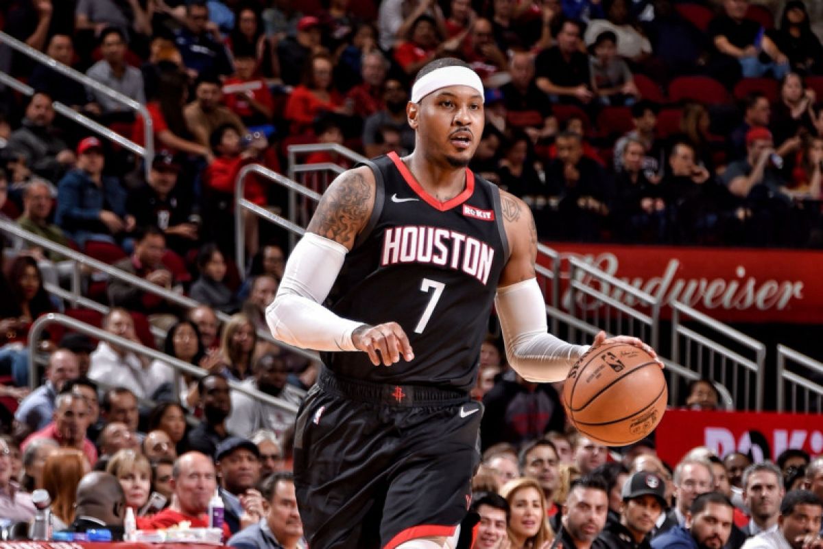 Pebasket Carmelo Anthony merapat ke Trail Blazers