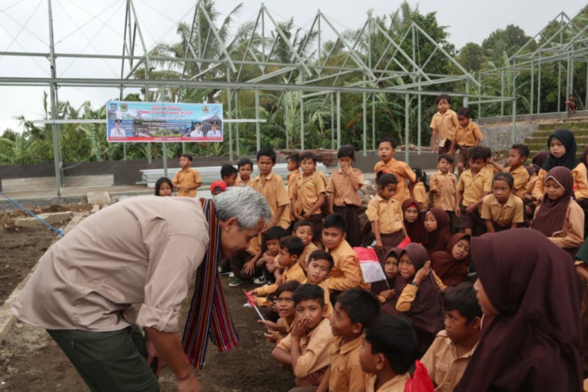 Hasil iuran, Jateng bangun sekolah di Lombok
