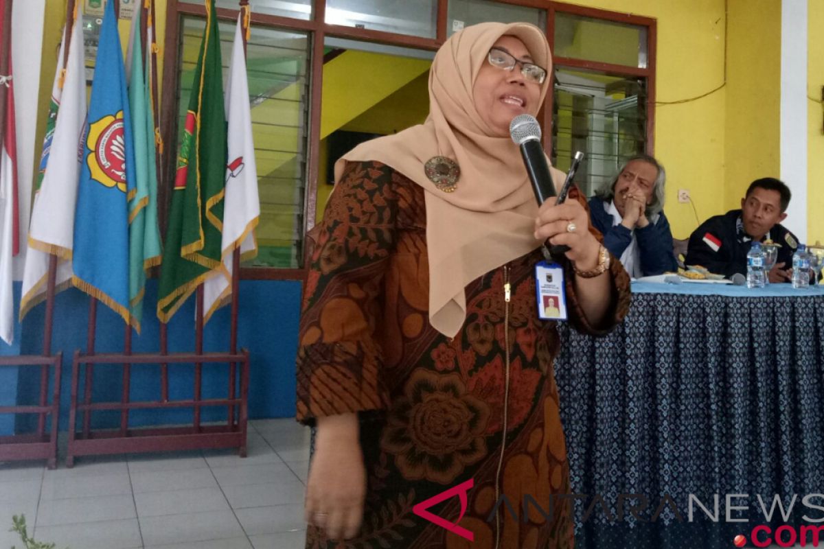 Petani apel Gubugklakah Malang dilatih peremajaan bibit