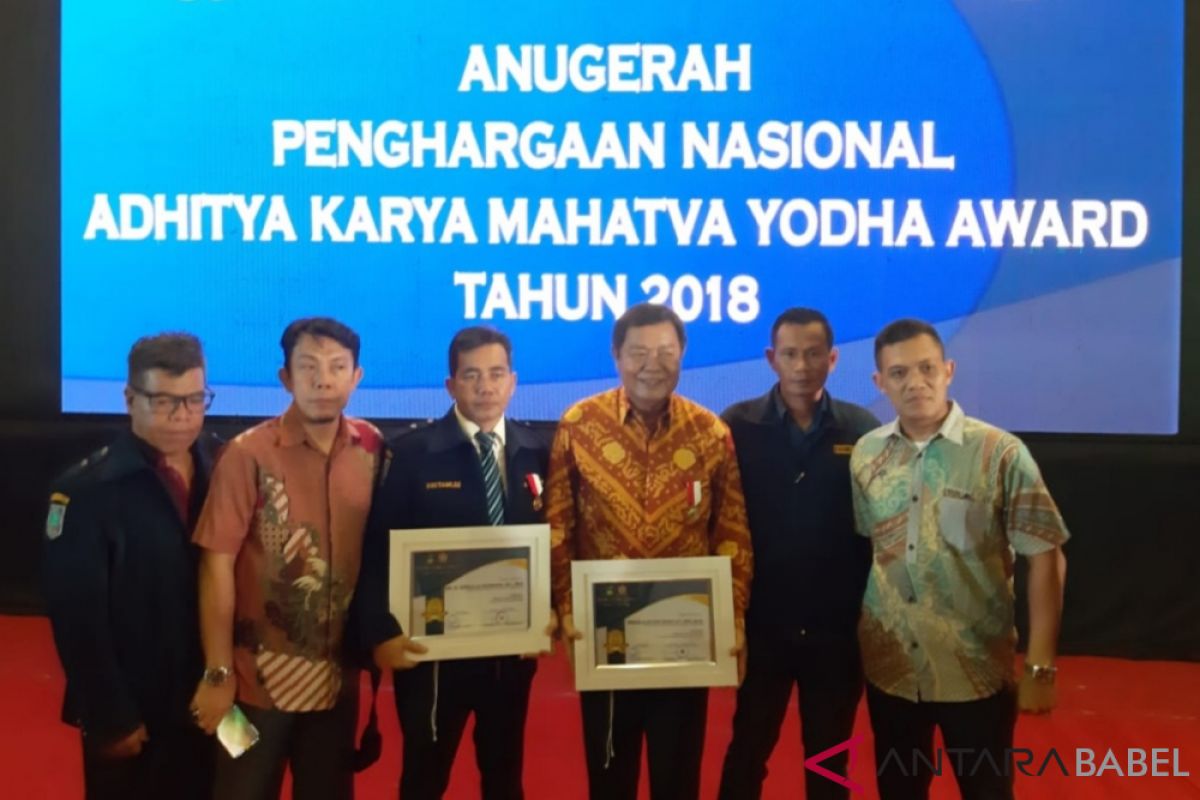 Bupati Bangka Selatan terima penghargaan Lencana Adhitya Karya Mahatva Yodha