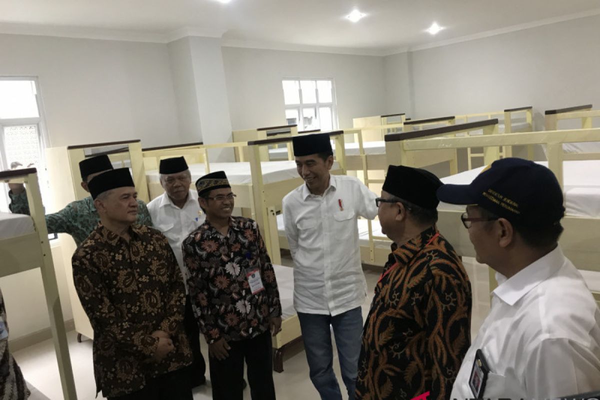 Presiden kunjungi ponpes tempat Ustadz Adi Hidayat nyantri