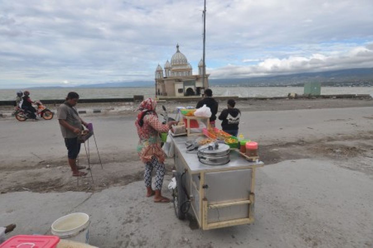 Gubernur: sadar wisata di masyarakat Sulteng harus ditingkatkan