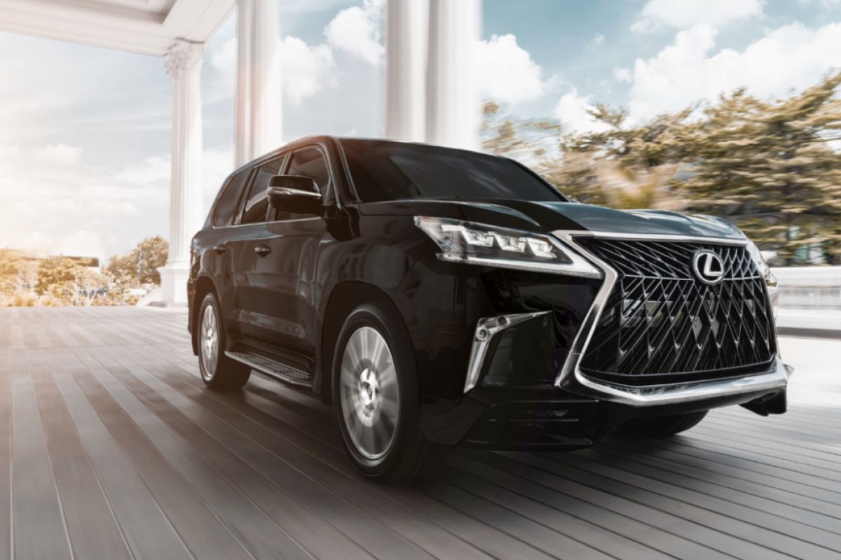 Lexus LX 570 berwajah baru