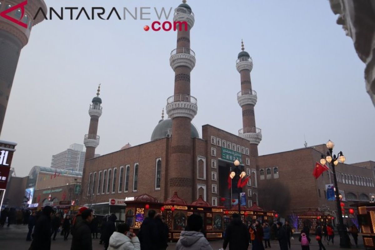 China klaim masjid di Xinjiang lebih banyak dari Amerika