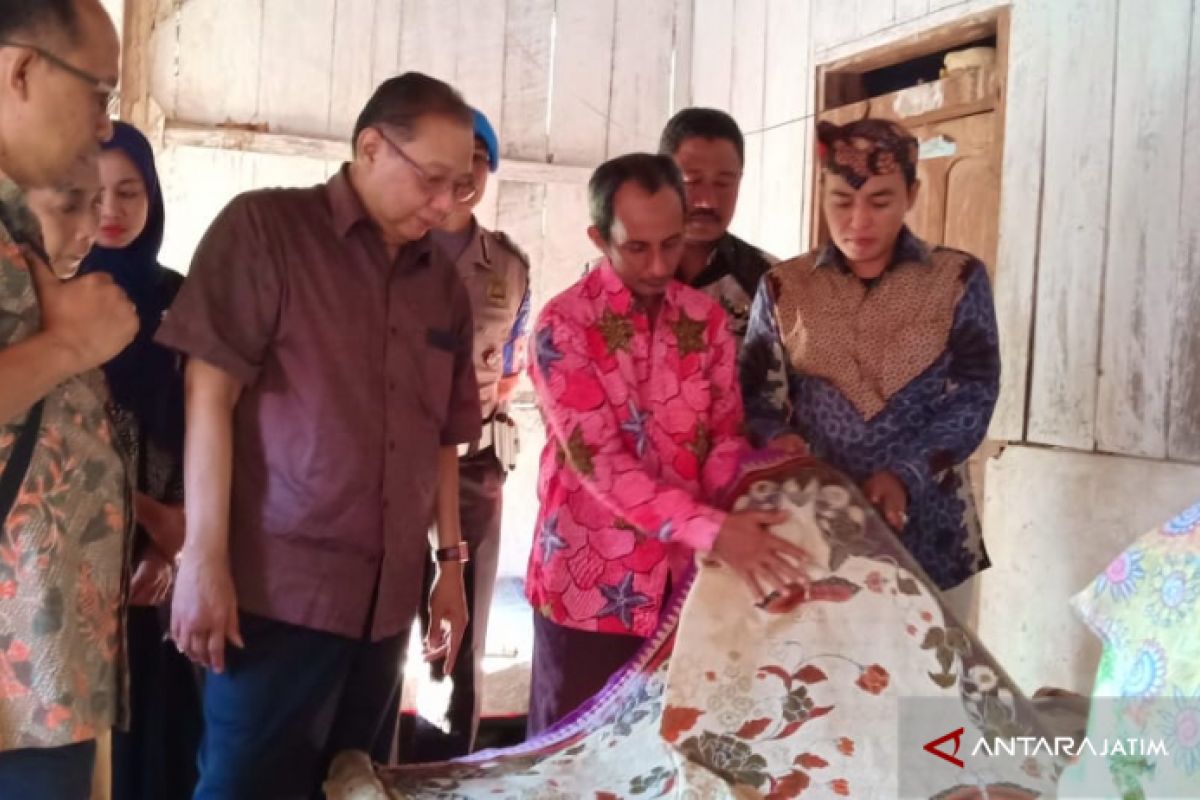 Menteri Koperasi Kunjungi Sentra Batik Tulis Pamekasan