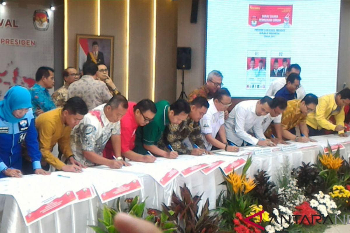 KPU gelar rapat validasi surat suara Pemilu 2019
