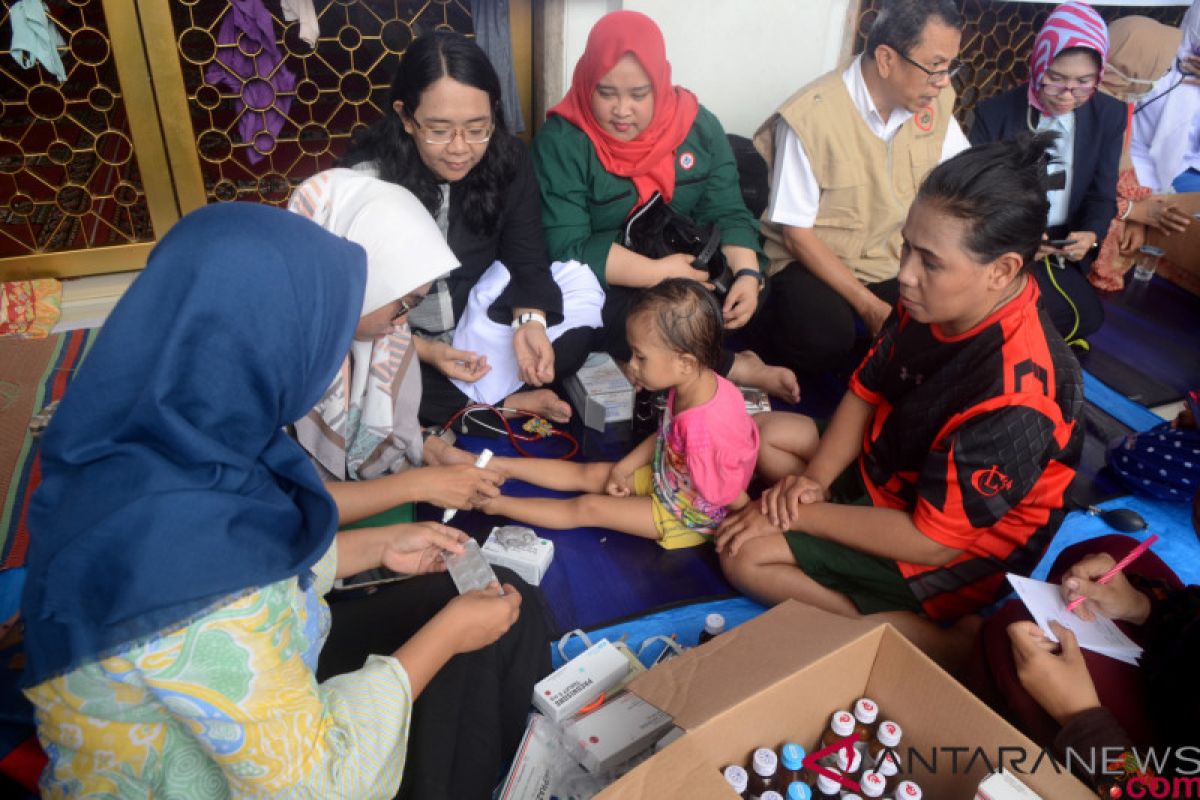 9.328 warga Makassar mengungsi akibat banjir