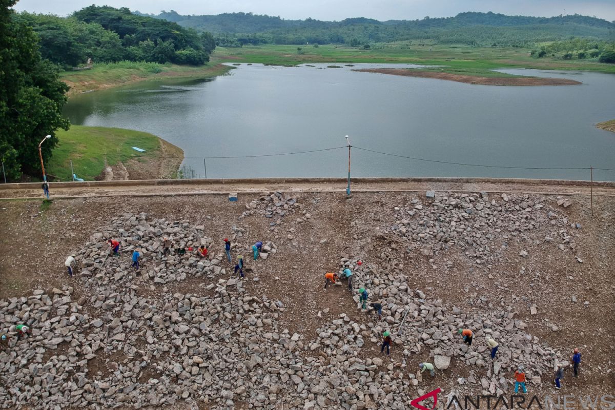 Warga diingatkan tidak tinggal di sekitar bendungan