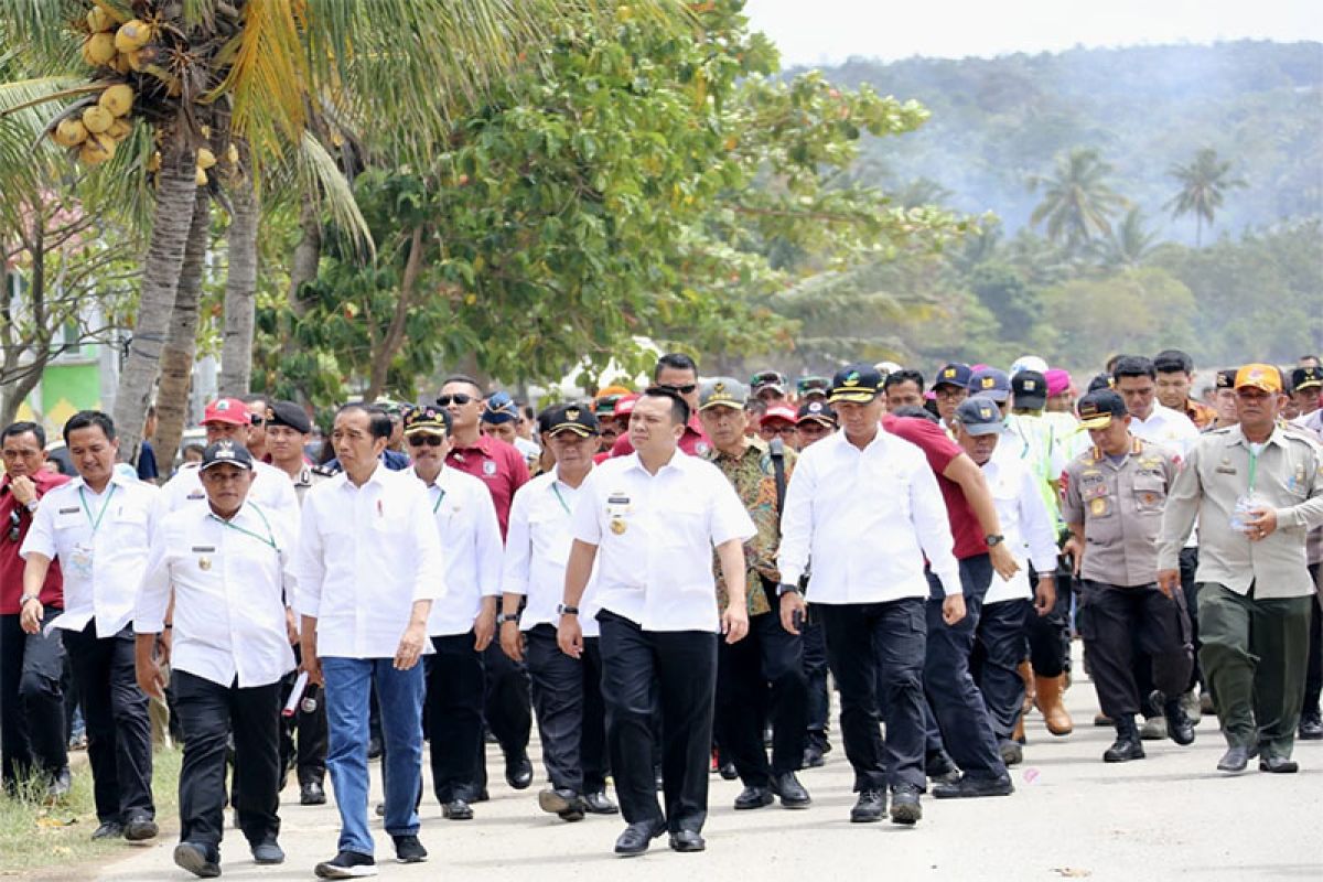 Ridho Ficardo Bangkitkan Solidaritas Mengubah Bencana Jadi Anugerah