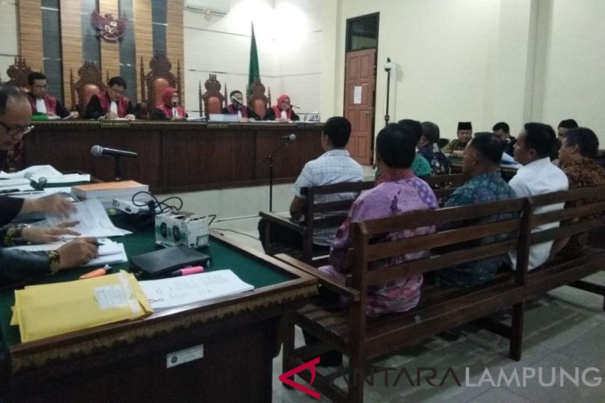 Ketua DPRD Lamsel Bantah Minta Proyek ke Bupati