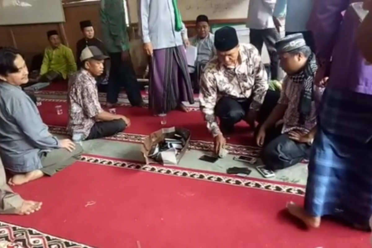 Mengganggu proses belajar, pesantren di Padang Pariaman larang santri gunakan gawai