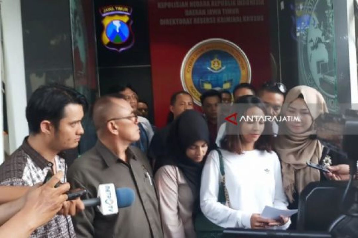 Vanessa Angel sampaikan permintaan maaf