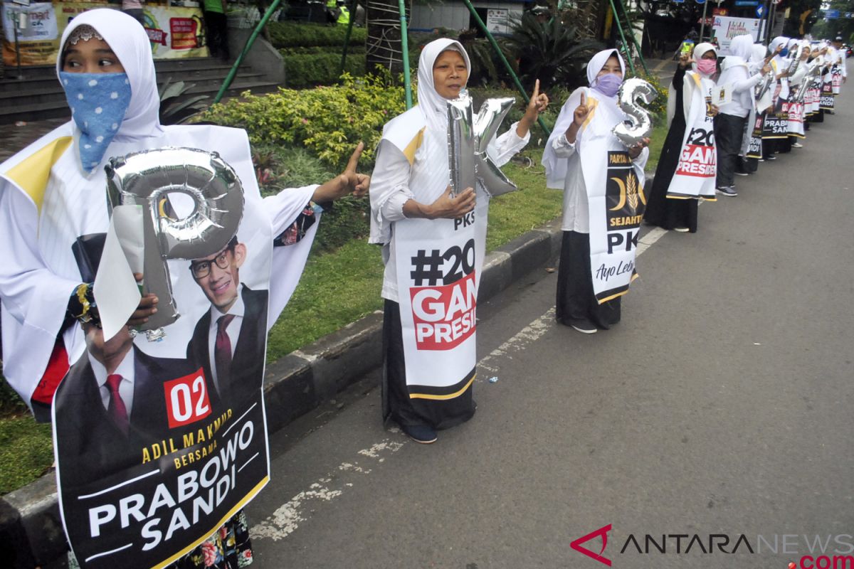 PKS Kota Serang gelar "flash mob" kenalkan nomor partai