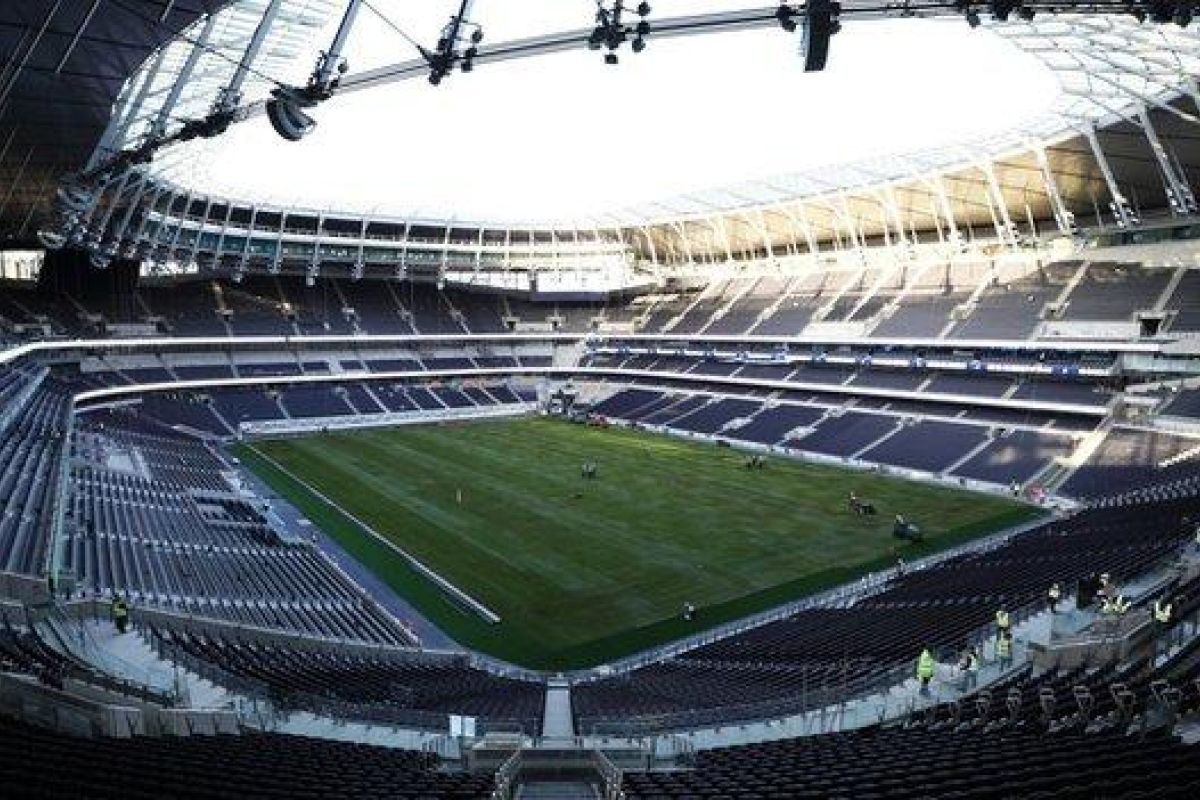 Stadion baru belum siap, Tottenham tetap di Wembley sampai Maret 2019