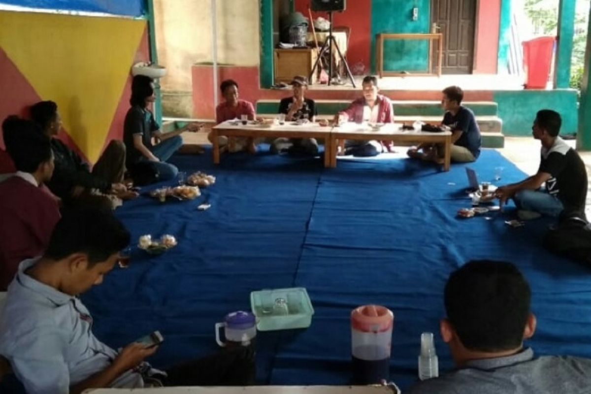 "Tikar Robusta" Gelar Diskusi di Lampung Timur