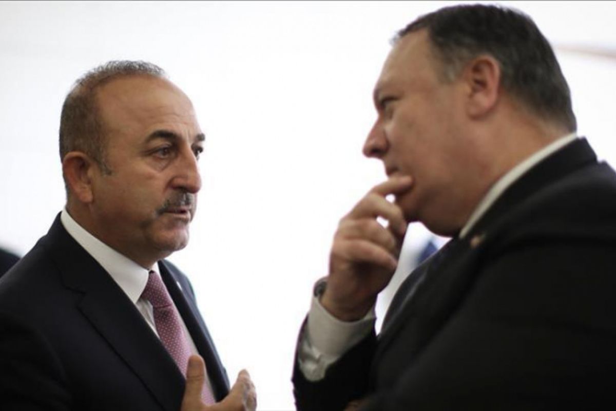 Menteri luar negeri Turki-AS bahas suriah melalui telepon