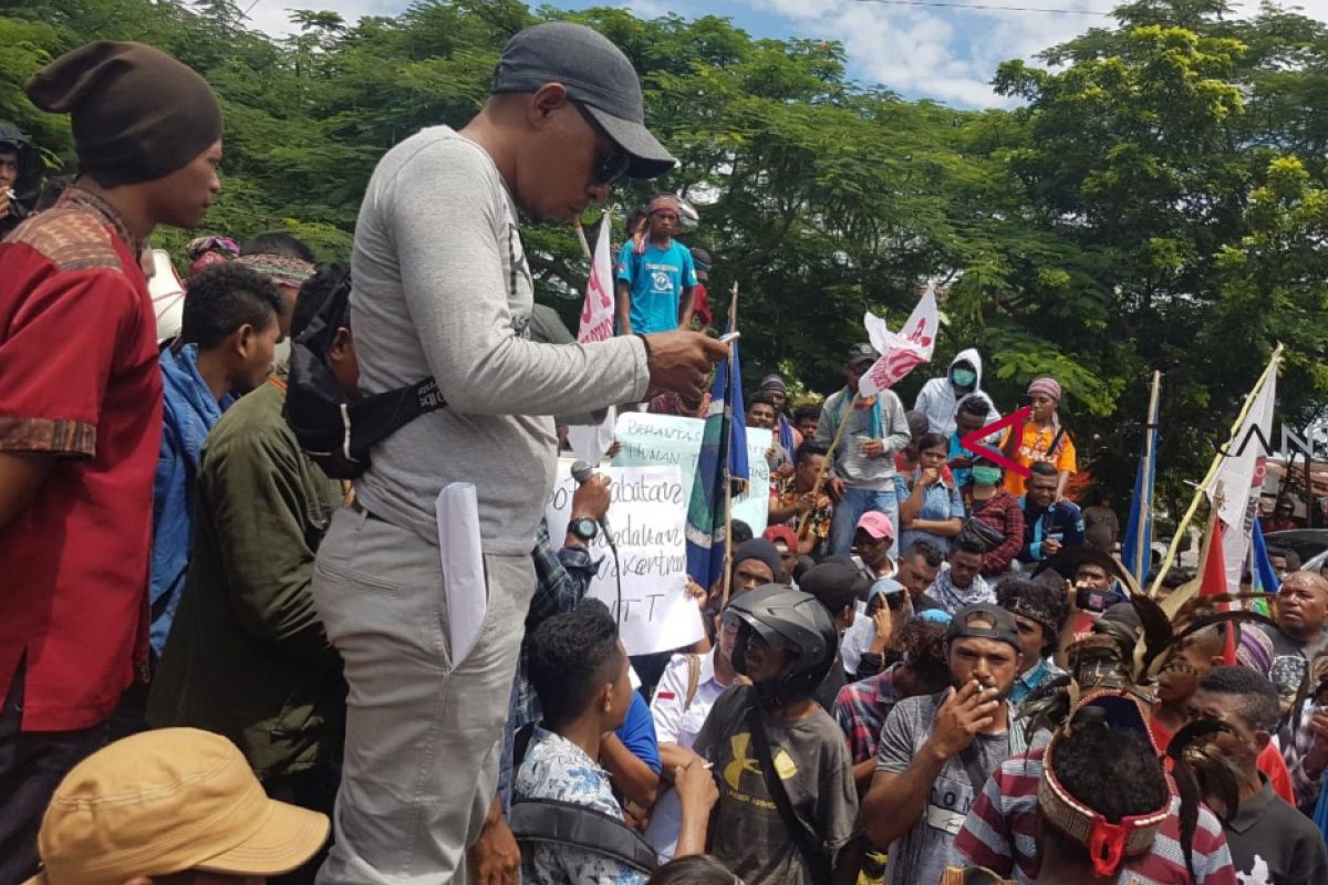 AMPK protes pencegahan keberangkatan mahasiswi asal Alor ke Yogyakarta