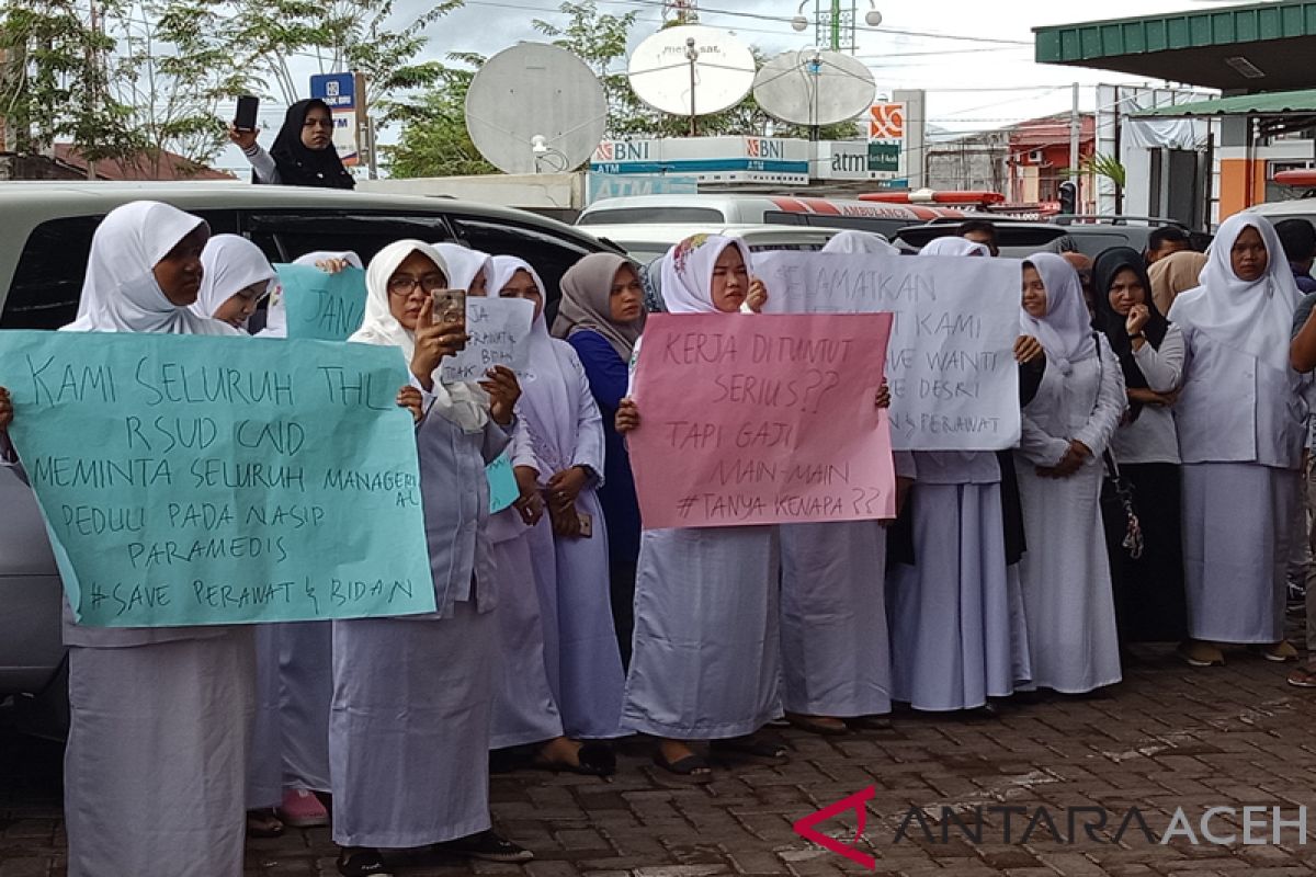 Tuntut rekannya dibebaskan, perawat RSUD Meulaboh gelar demo