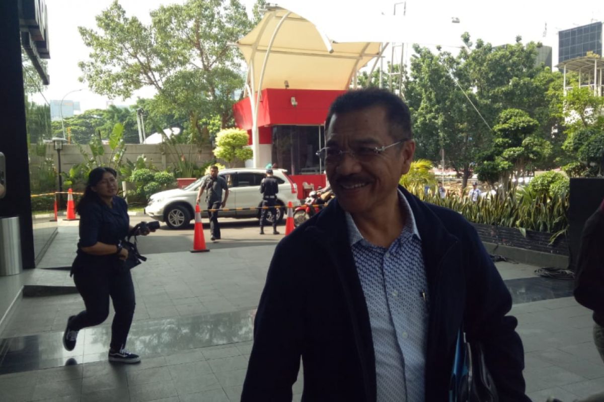KPK periksa Gamawan Fauzi terkait korupsi IPDN Riau